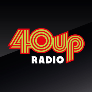 Escucha 40UP Radio en la aplicación