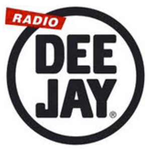 Escucha Radio Deejay en la aplicación