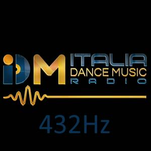 Escucha Italia Dance Music en la aplicación