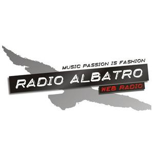 Escucha Radio Albatro en la aplicación