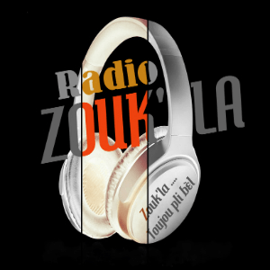 Escucha Radio ZOUKLA en la aplicación