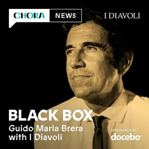 Escucha Black Box - English version en la aplicación