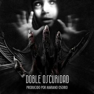 Escucha Doble Oscuridad en la aplicación