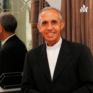 Escucha Padre Manolo Fernandez en la aplicación