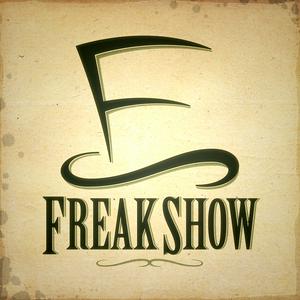 Escucha Freak Show en la aplicación