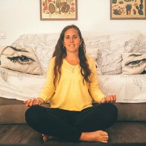 Escucha Meditando con Maru en la aplicación