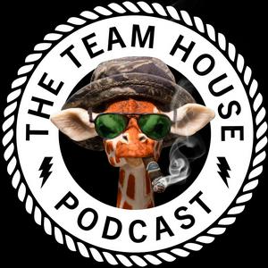 Escucha The Team House en la aplicación