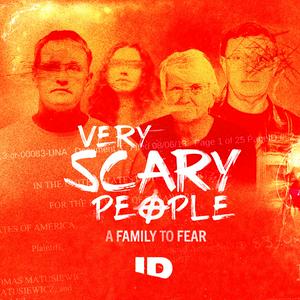 Escucha Very Scary People en la aplicación